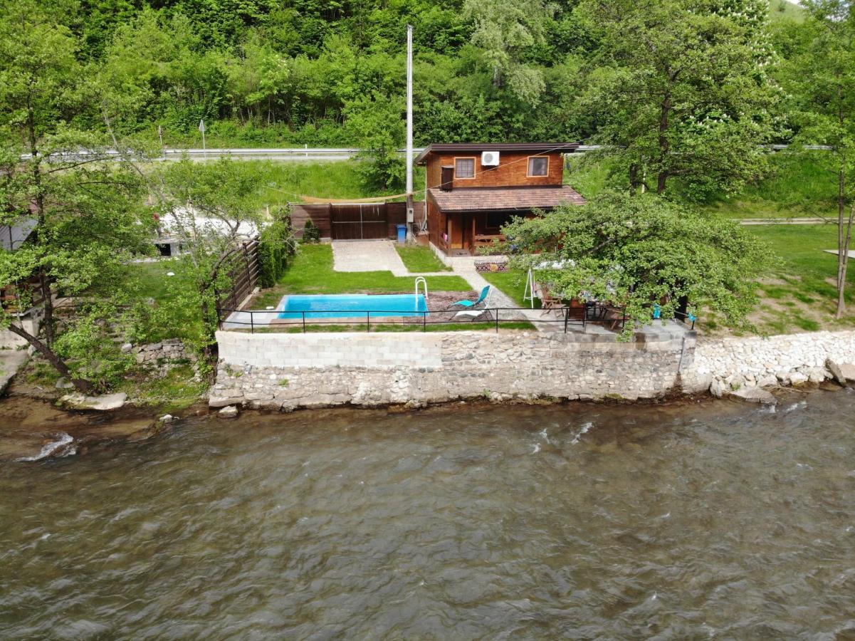 Paradise On The Vrbas River Яйце Екстериор снимка